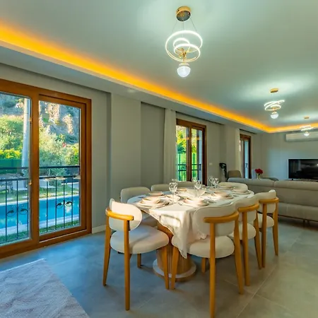Mimosa Villa